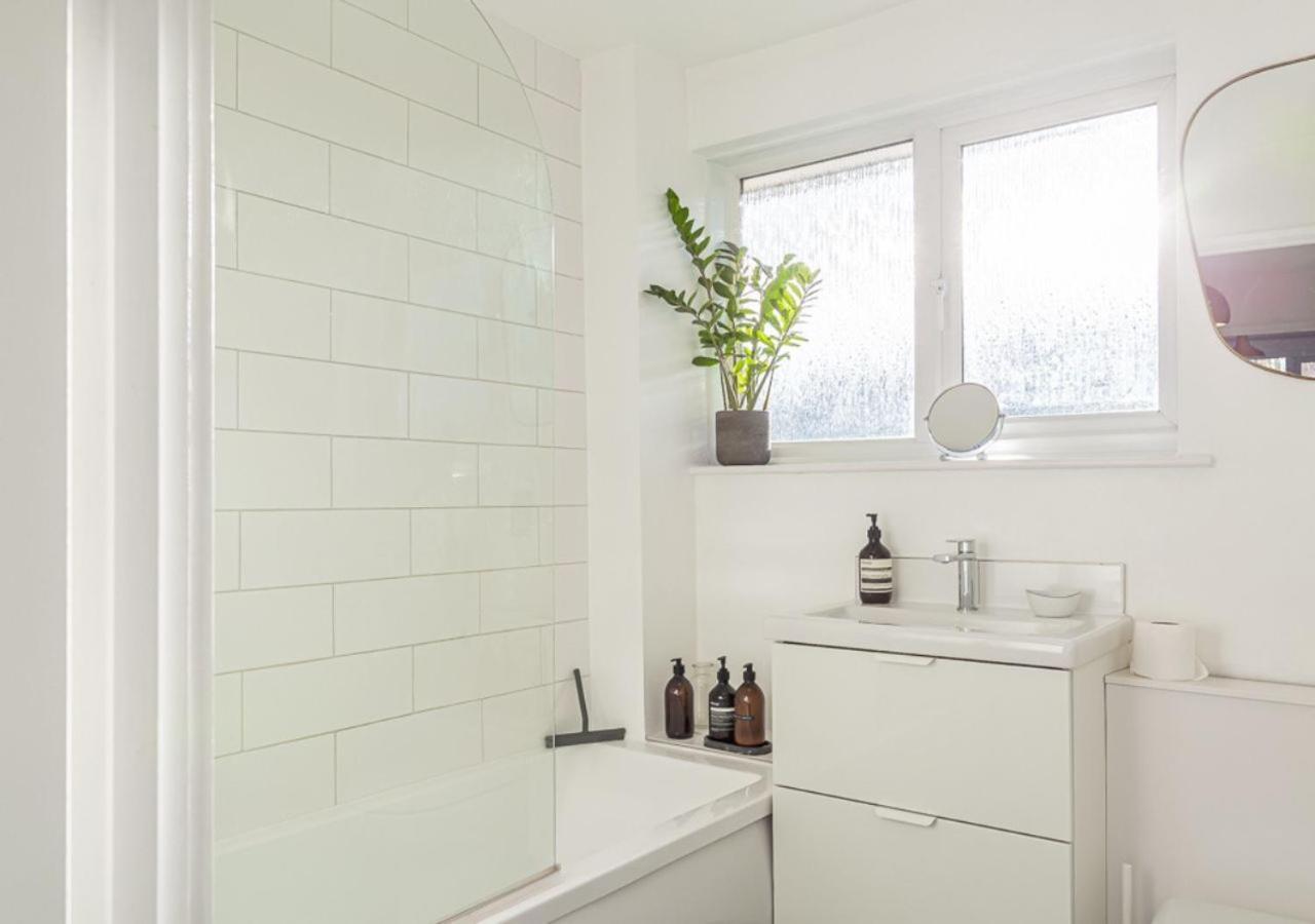 Modern 2 Bd W/ Garden In The Heart Of Tetbury!ヴィラ エクステリア 写真